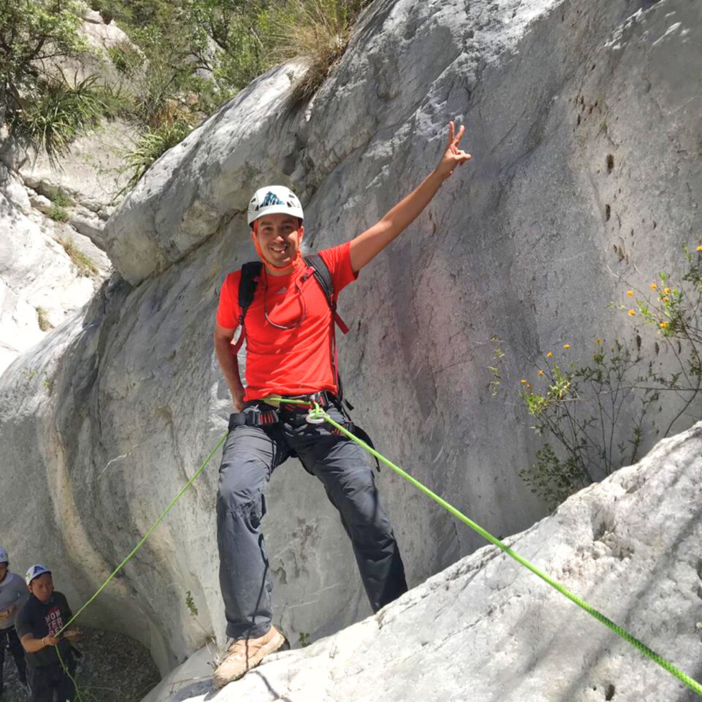 &nbsp;

 	Punto de reunión: 7 am,Tienda de Bicicletas
Ecobikes en la entrada al Parque
Ecológico la Huasteca
Santa Catarina Nuevo León.
 	Temporada: Todo el año, preferentemente invierno.
 	Dificultad: Fácil.
 	Retos: 3 Rappeles.