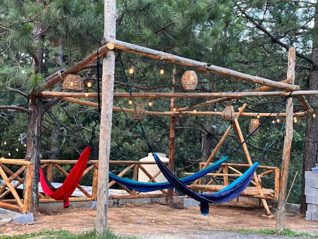 Punto de reunión: 6:30 pm. Estacionamiento Hotel Cola de Caballo. Santiago N.L
Temporada: Todo el año
Dificultad: Fácil
Retos: Senderismo